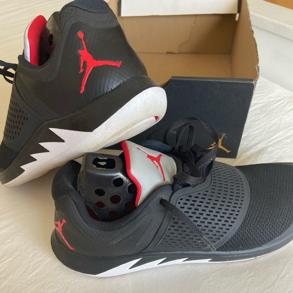 Jordan Grind 2